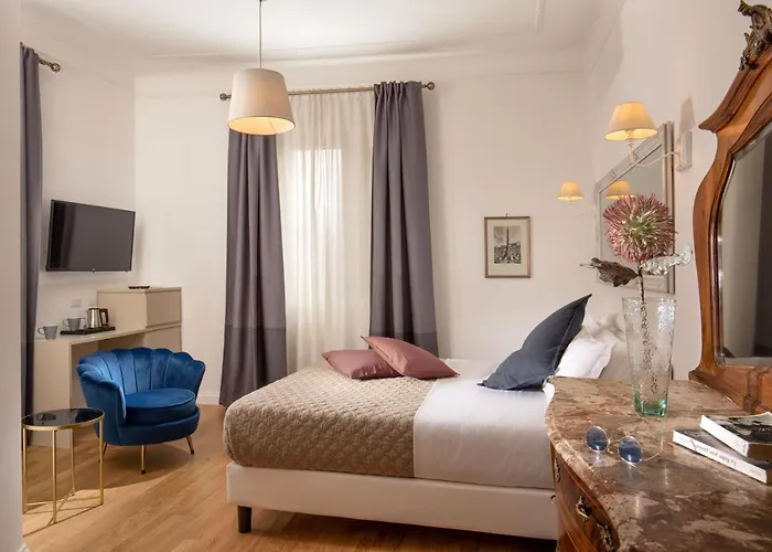 Domus Serafino בית הארחה 4*