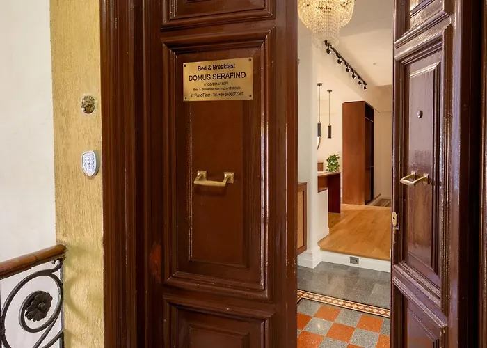 בית הארחה Domus Serafino